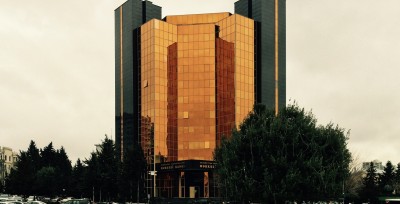 Bank və sığorta şirkətləri